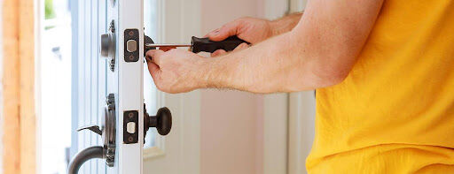What Are the Benefits of Hiring a Locksmith in Vancouver?